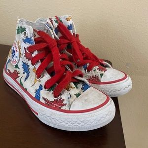 Converse Dinosaur